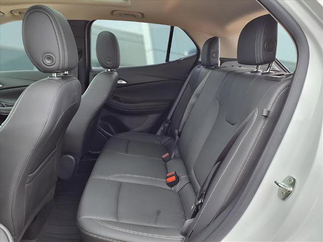 Used 2024 Buick Encore GX Sport Touring w/ Experience Buick Package image 15