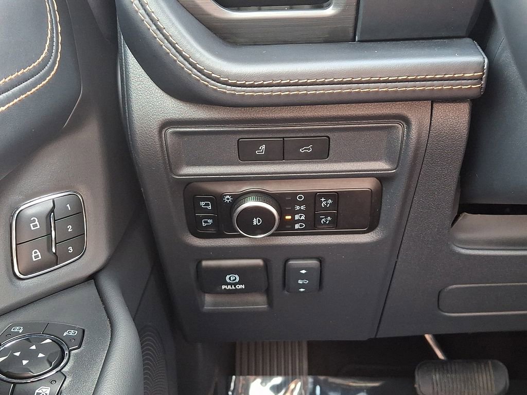 Certified 2024 Ford Expedition Max Platinum AWD/4WD image 24