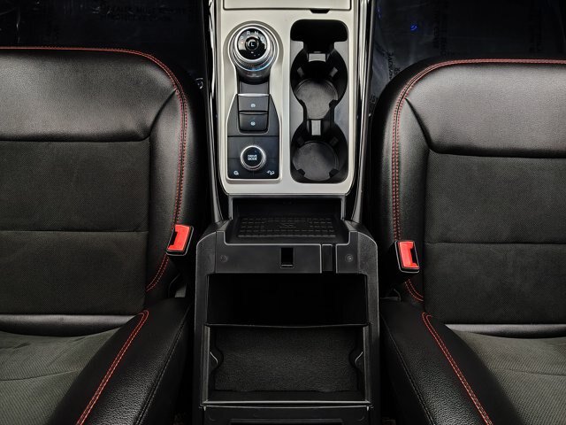 Certified 2022 Ford Explorer ST-Line AWD/4WD image 36