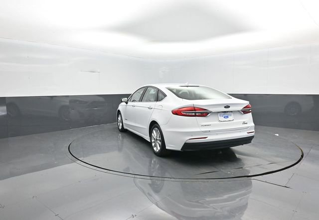 Certified 2019 Ford Fusion SE image 5