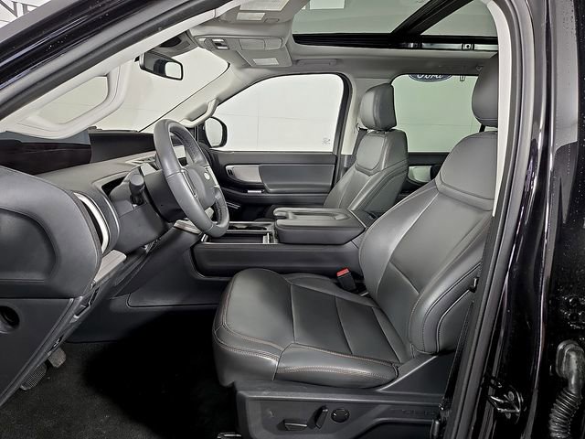 Certified 2025 Ford Expedition Active image 15