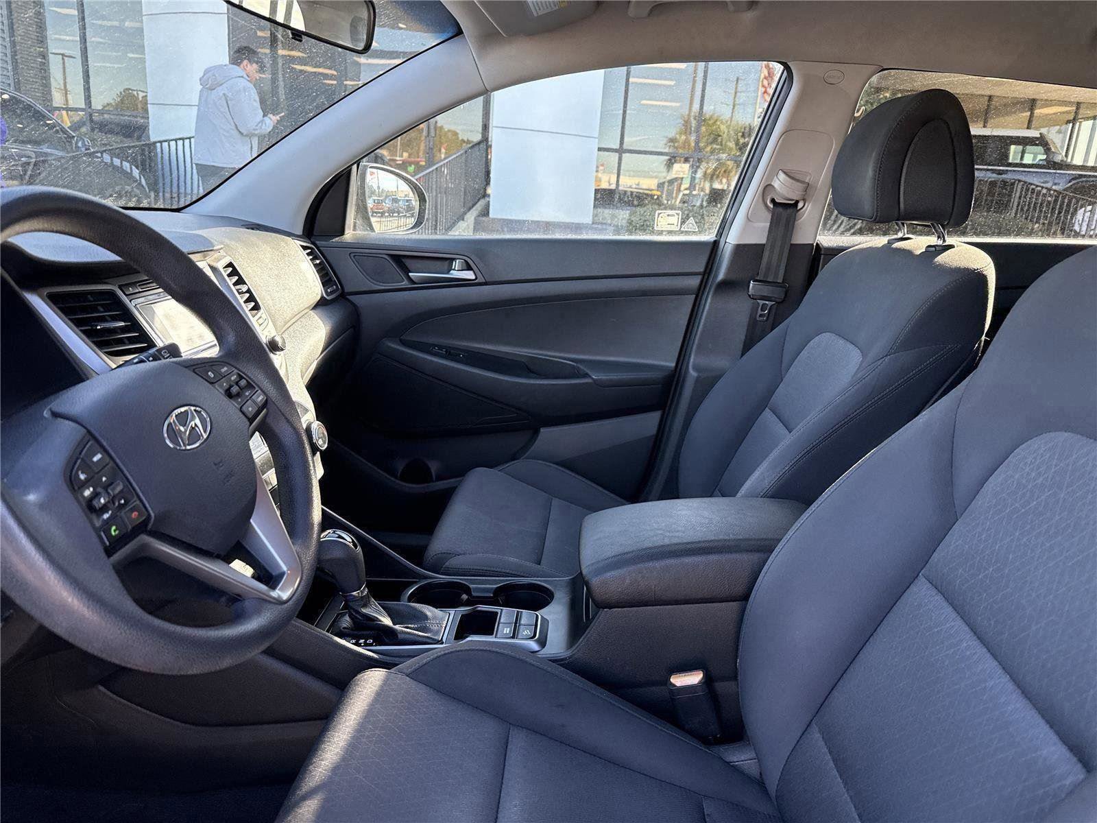 Used 2017 Hyundai Tucson SE image 9