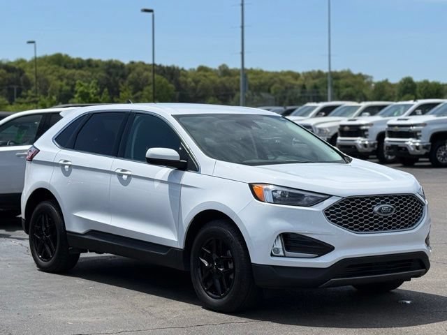 Certified 2024 Ford Edge SEL w/ Convenience Package AWD/4WD image 35