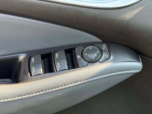 Used 2022 Buick Enclave Essence w/ Sport Touring Edition AWD/4WD image 11
