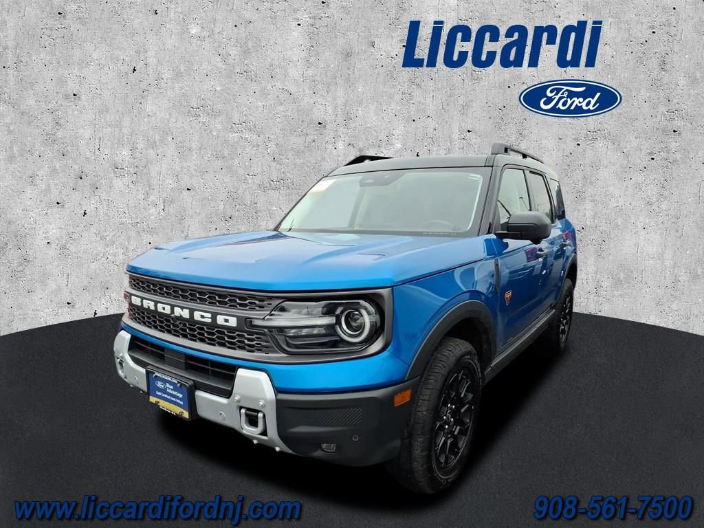 Certified 2025 Ford Bronco Sport Badlands AWD/4WD image 3