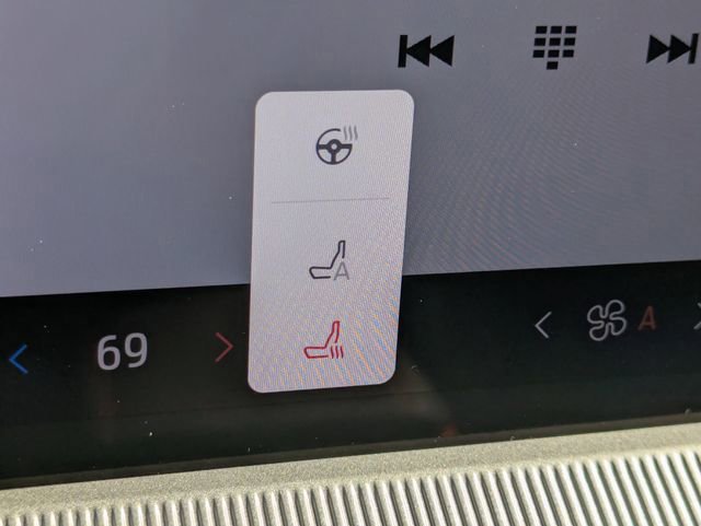 Certified 2026 Ford Explorer ST-Line w/ ST-Line Street Pack image 21