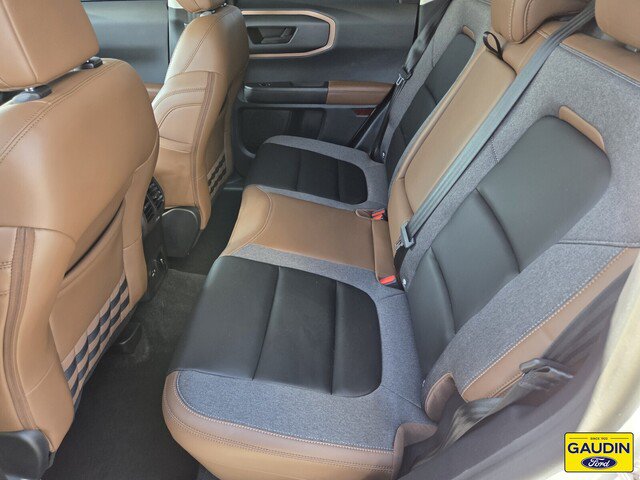 Certified 2024 Ford Bronco Sport Outer Banks w/ Tech Package AWD/4WD image 12