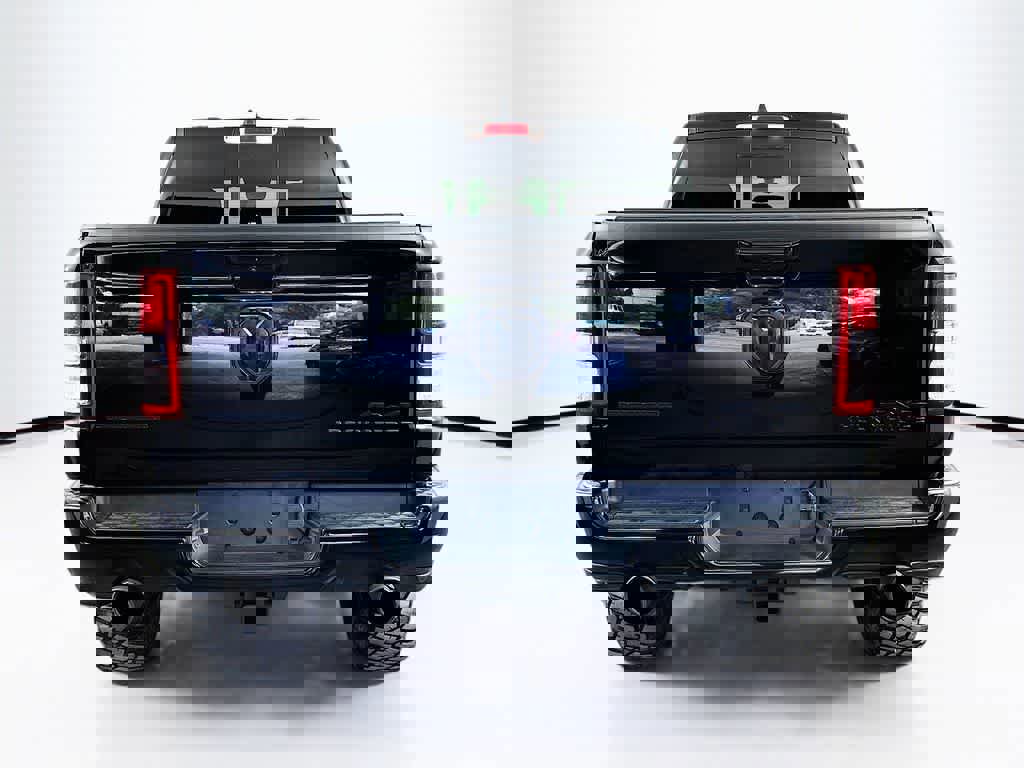 Used 2022 RAM 1500 Big Horn image 4