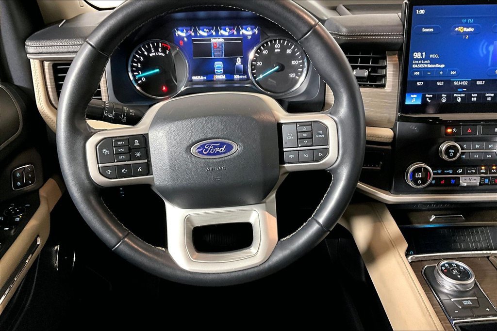 Certified 2023 Ford Expedition Limited RWD image 5