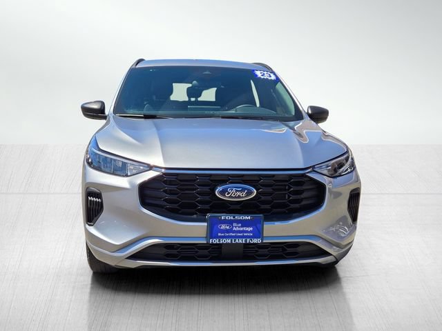 Certified 2023 Ford Escape ST-Line w/ Tech Pack #1 AWD/4WD video 2