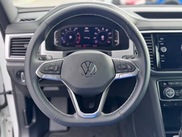 Used 2023 Volkswagen Atlas Cross Sport SE w/ Panoramic Sunroof Package image 11