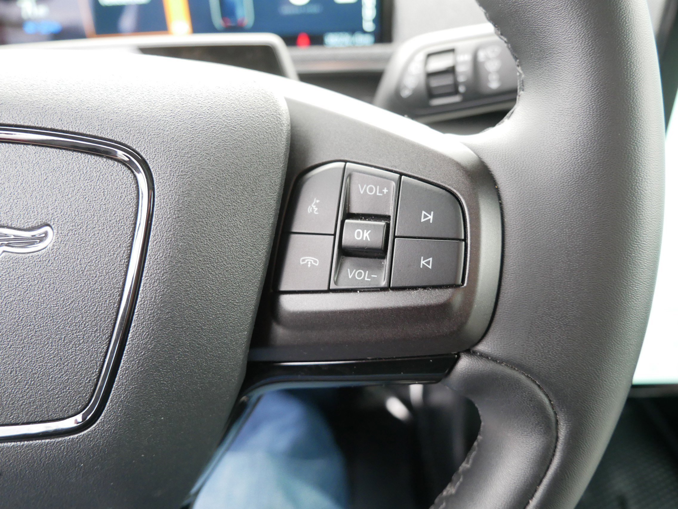 Certified 2022 Ford Mustang Mach-E Premium image 29