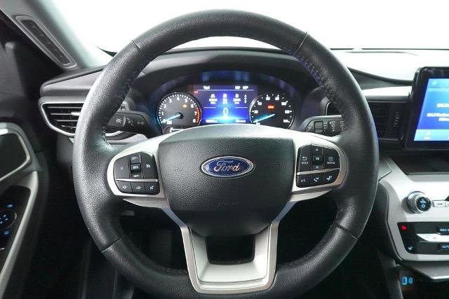 Certified 2024 Ford Explorer XLT w/ Equipment Group 202A AWD/4WD image 12