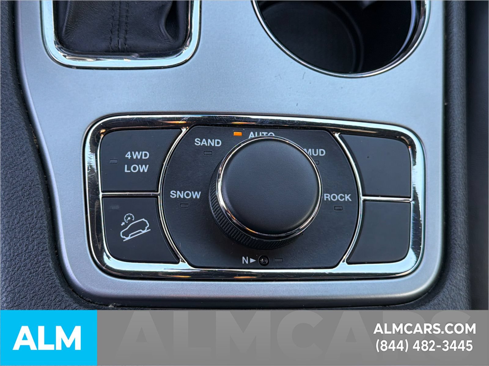 Used 2020 Jeep Grand Cherokee Limited AWD/4WD image 37