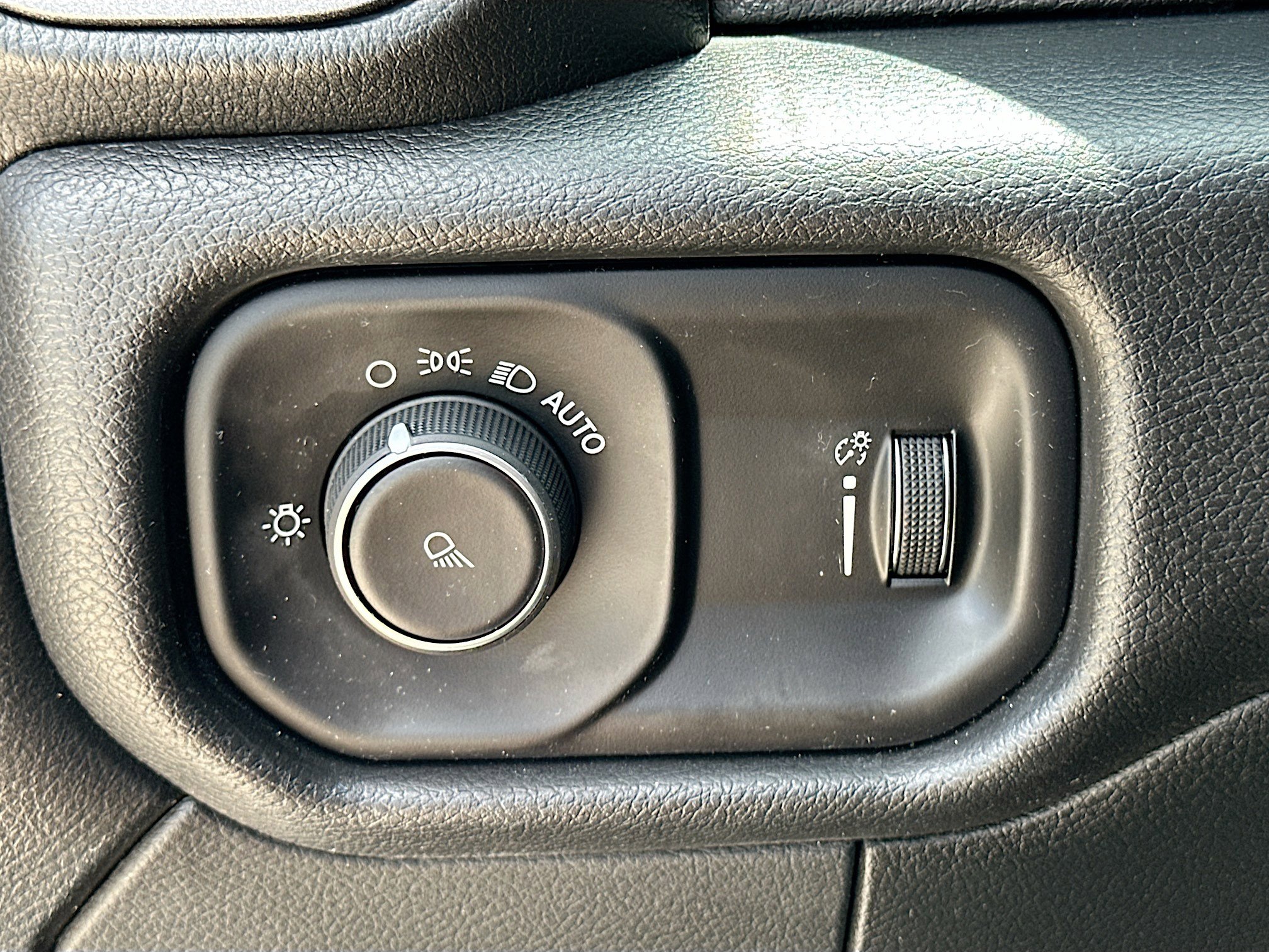 Used 2024 RAM 2500 Tradesman AWD/4WD image 10