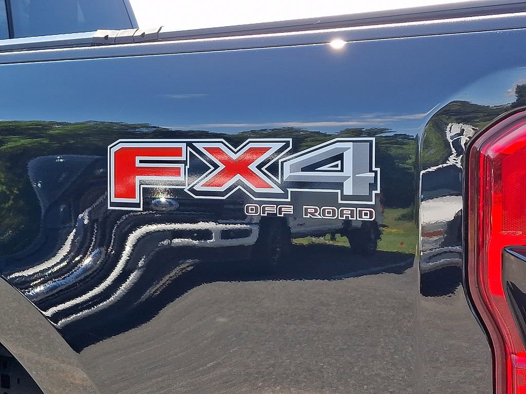 Certified 2024 Ford F250 Lariat w/ Sport Appearance Package AWD/4WD image 30
