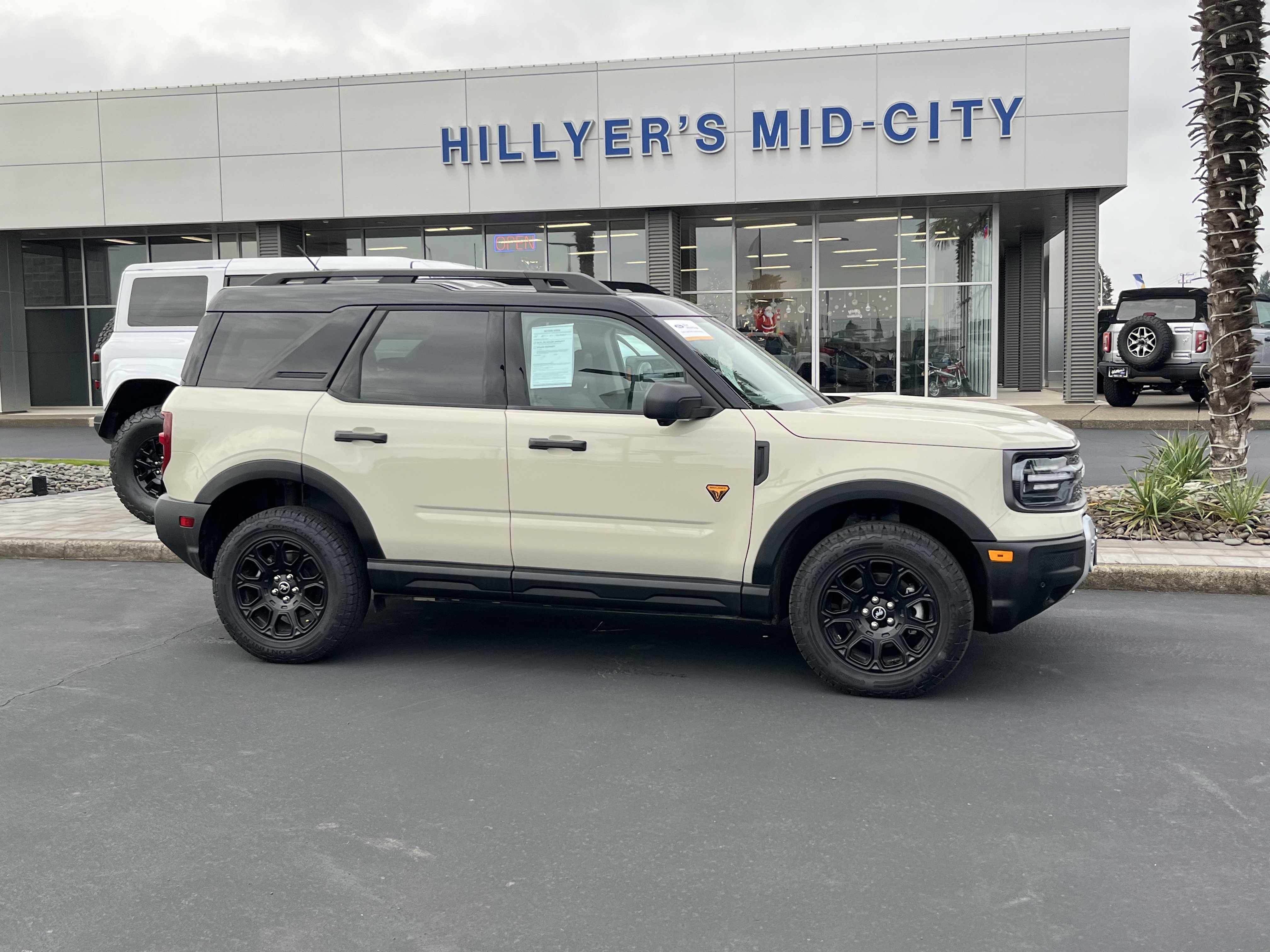 Certified 2025 Ford Bronco Sport Badlands image 2