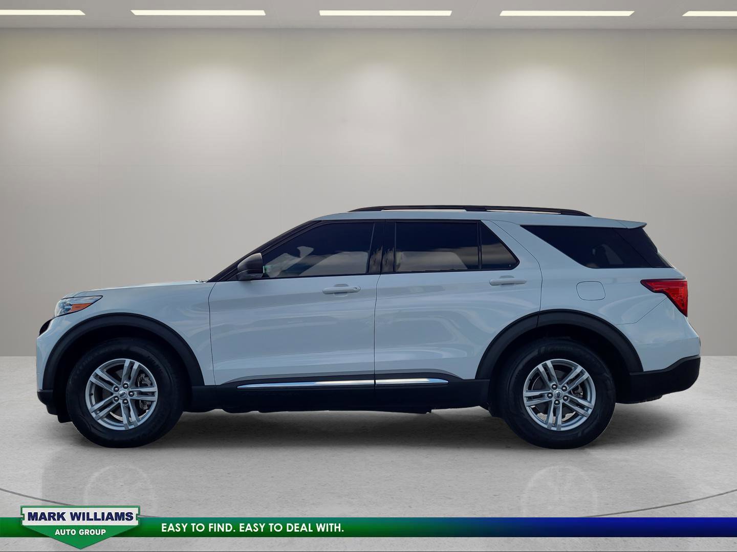 Certified 2022 Ford Explorer XLT RWD image 7