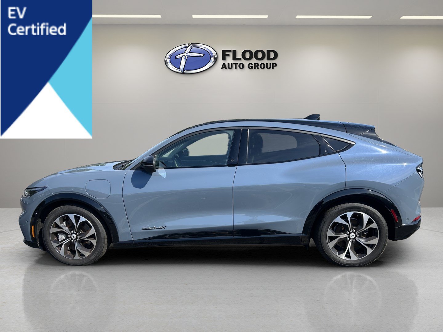 Certified 2023 Ford Mustang Mach-E Premium AWD/4WD image 5