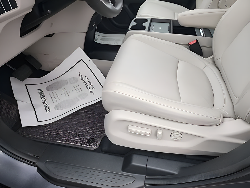 Used 2025 Honda Odyssey EX-L image 26