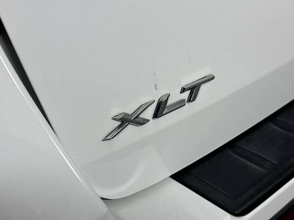 Certified 2023 Ford Explorer XLT w/ Equipment Group 202A RWD image 7