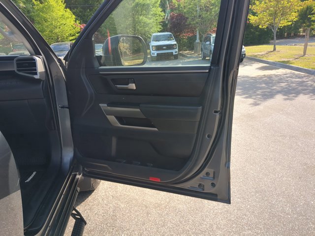 Used 2024 Toyota Tundra SR5 AWD/4WD image 33