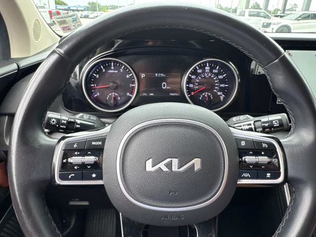 Used 2022 Kia Carnival SX FWD image 31
