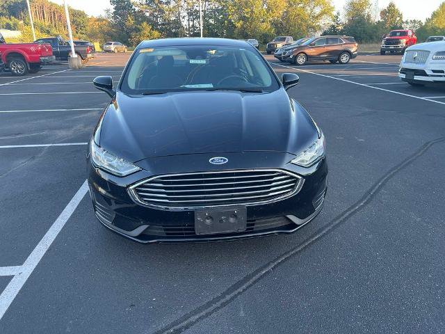 Certified 2020 Ford Fusion SE FWD image 2