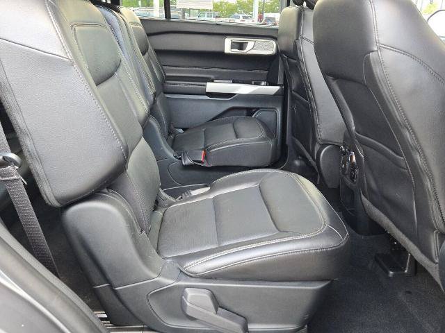 Certified 2021 Ford Explorer Limited w/ Equipment Group 301A AWD/4WD image 8