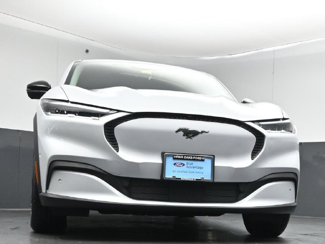 Certified 2023 Ford Mustang Mach-E Select AWD/4WD image 33