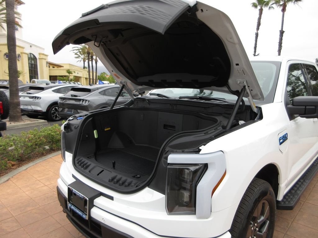 Certified 2024 Ford F150 Lightning Flash AWD/4WD image 27