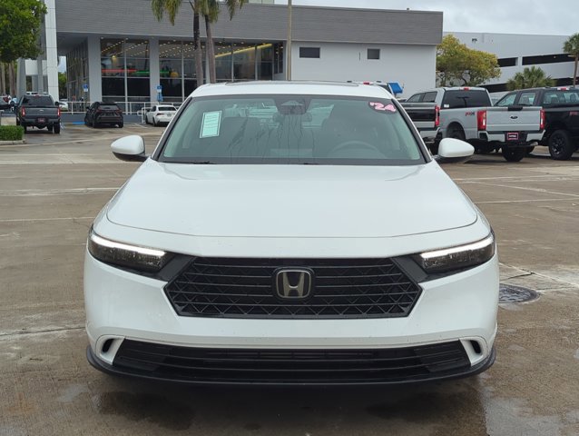 Used 2024 Honda Accord EX image 7