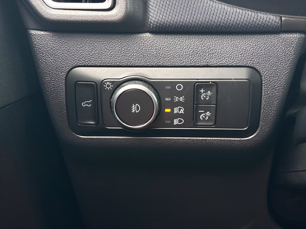 Certified 2025 Ford Bronco Sport Outer Banks w/ Outer Banks Tech Package+ AWD/4WD image 24