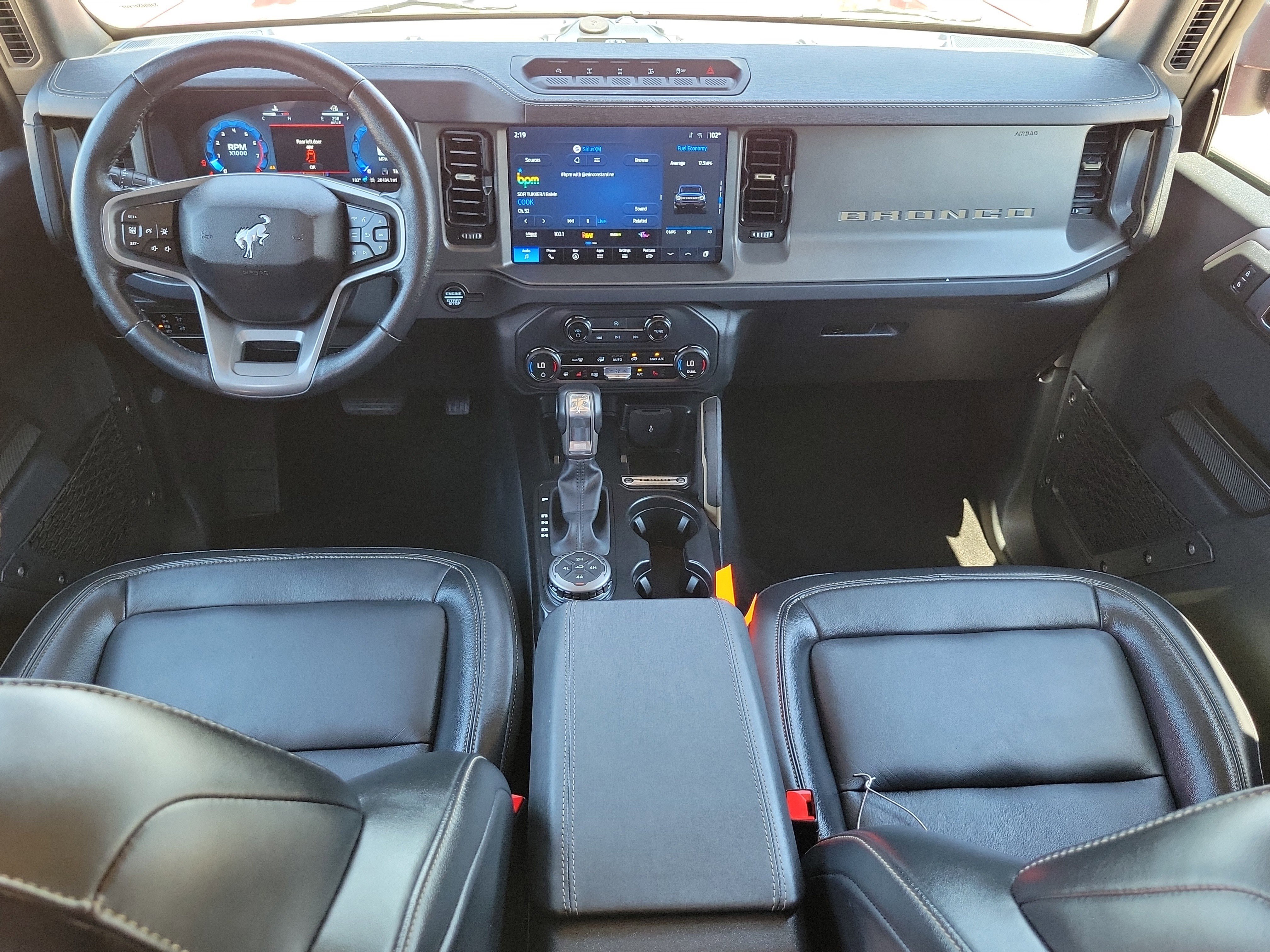 Certified 2025 Ford Bronco Badlands AWD/4WD image 13