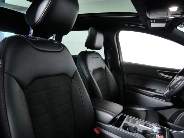 Certified 2022 Ford Edge ST-Line w/ Class II Trailer Tow Package AWD/4WD image 8