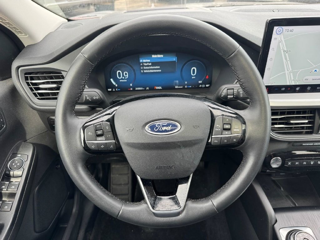Certified 2023 Ford Escape Platinum w/ Premium Technology Package AWD/4WD image 12