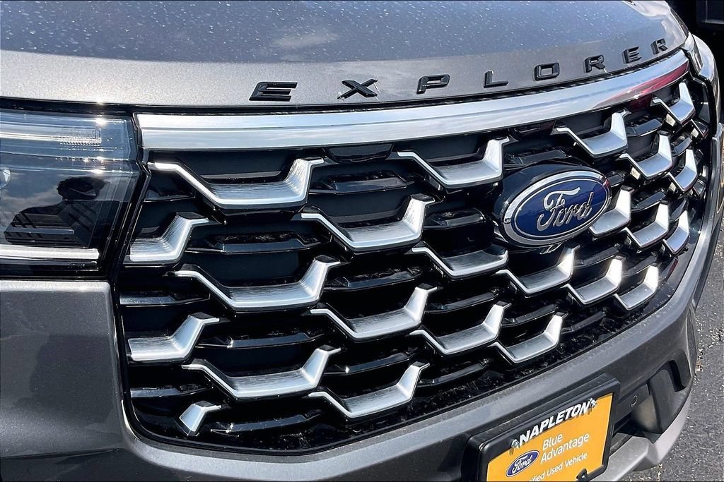 Certified 2026 Ford Explorer Platinum AWD/4WD image 31