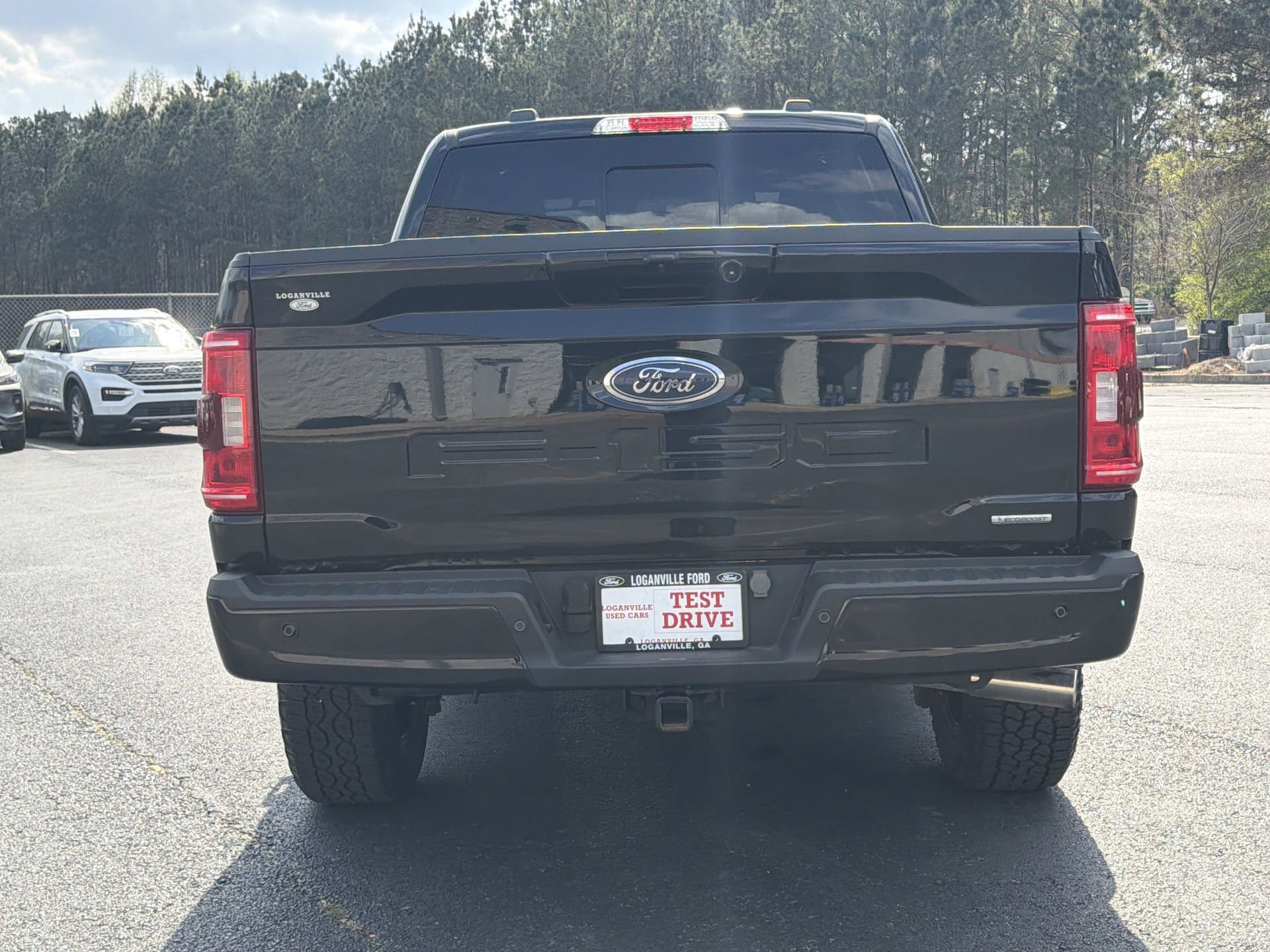 Certified 2023 Ford F150 XLT w/ Equipment Group 302A High image 3