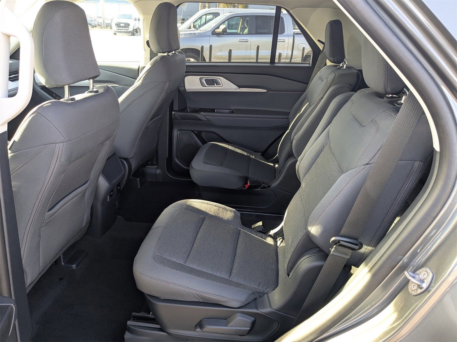 Certified 2025 Ford Explorer Active image 15