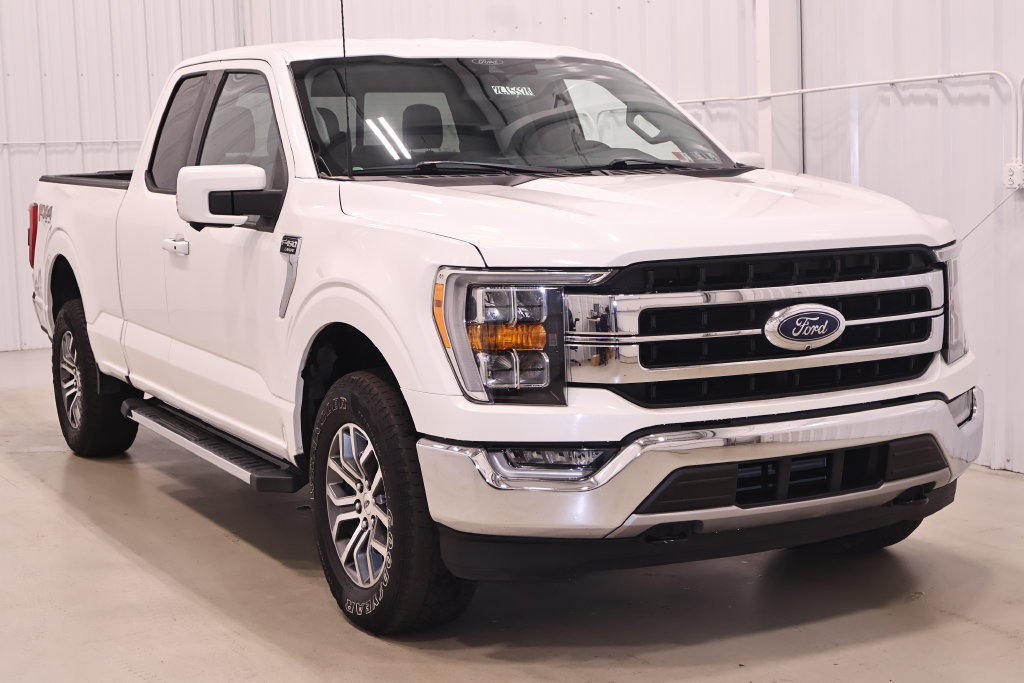 Certified 2021 Ford F150 Lariat w/ FX4 Off-Road Package AWD/4WD image 4