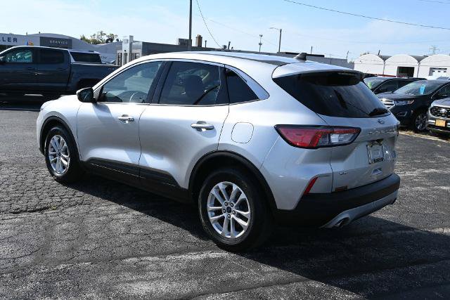 Certified 2020 Ford Escape SE FWD image 11