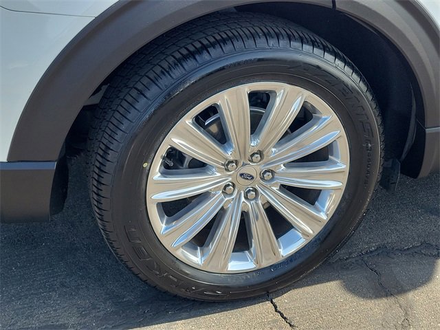 Certified 2020 Ford Explorer Limited w/ Class III Trailer Tow Package image 28