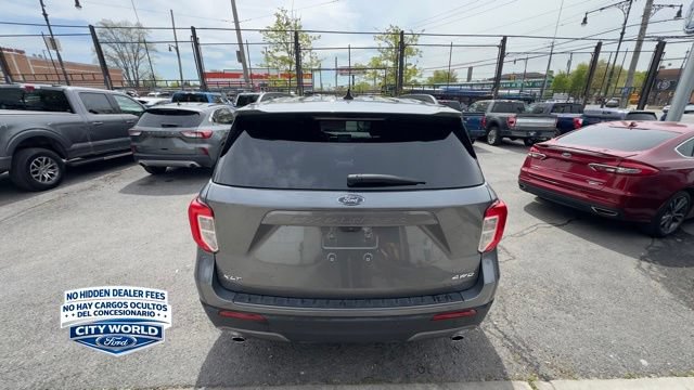 Certified 2023 Ford Explorer XLT w/ Equipment Group 202A AWD/4WD image 3