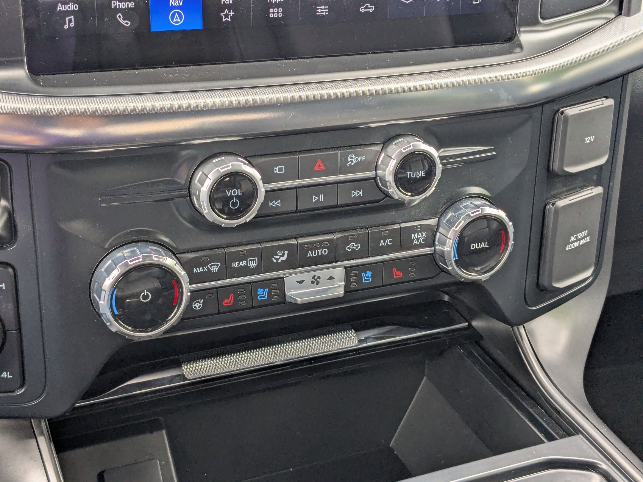 Certified 2025 Ford F150 Lariat AWD/4WD image 29