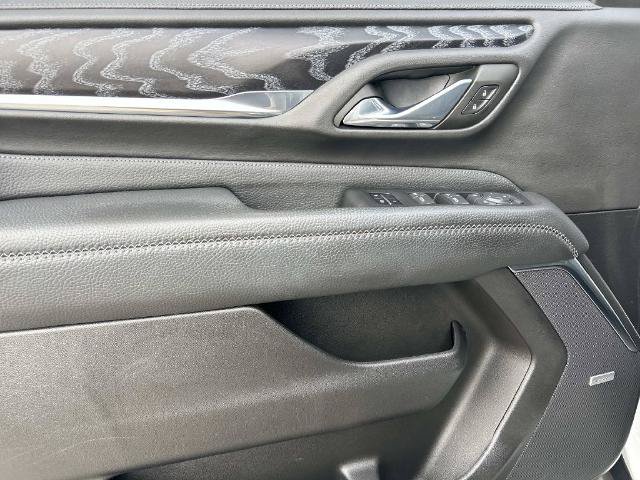 Used 2023 GMC Yukon XL Denali w/ LPO, Floor Liner Package AWD/4WD image 30
