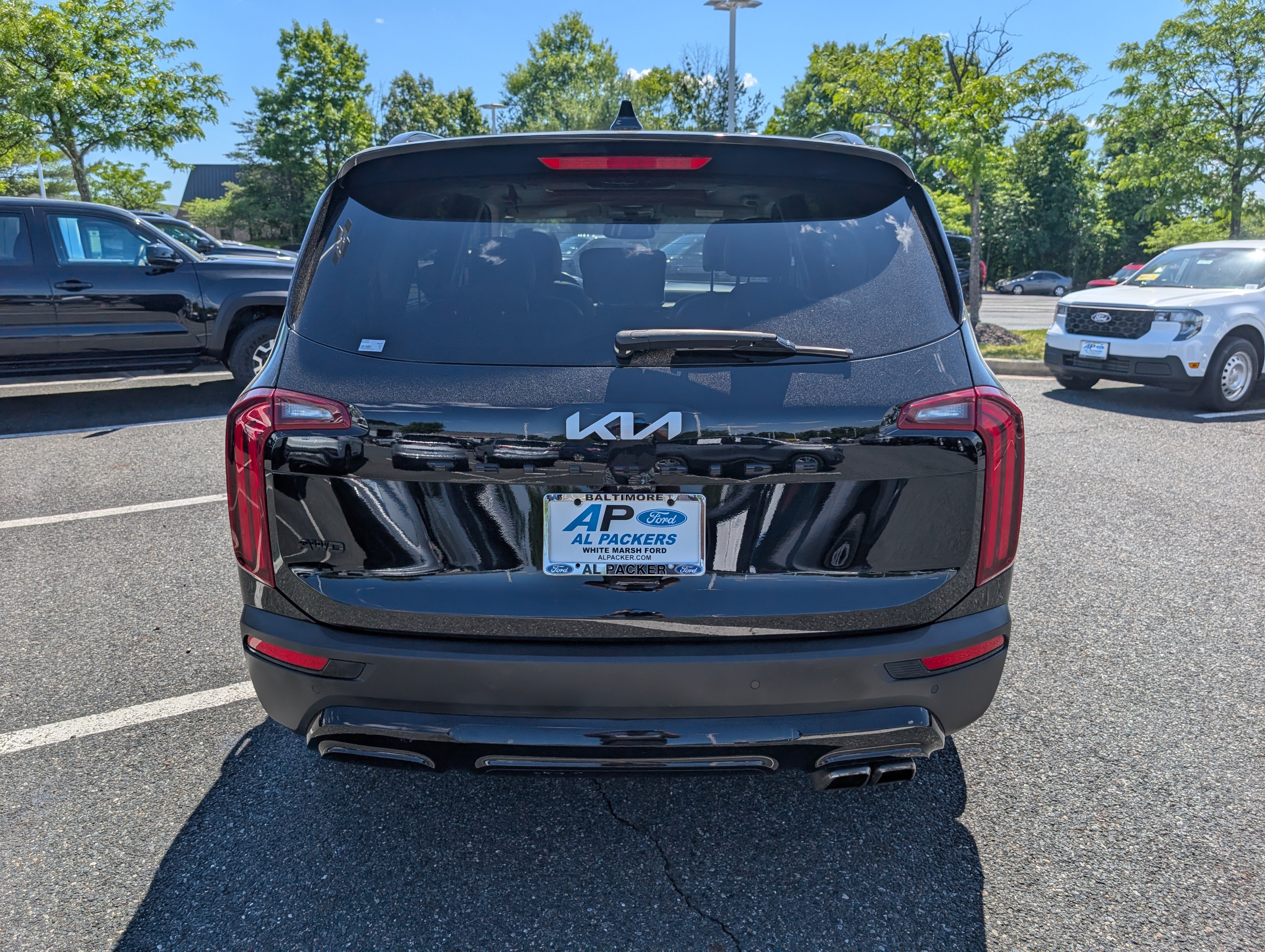 Used 2022 Kia Telluride SX w/ SX Prestige Package AWD/4WD image 4