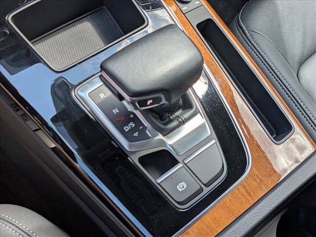 Used 2021 Audi Q5 2.0T Premium w/ Convenience Package AWD/4WD image 17