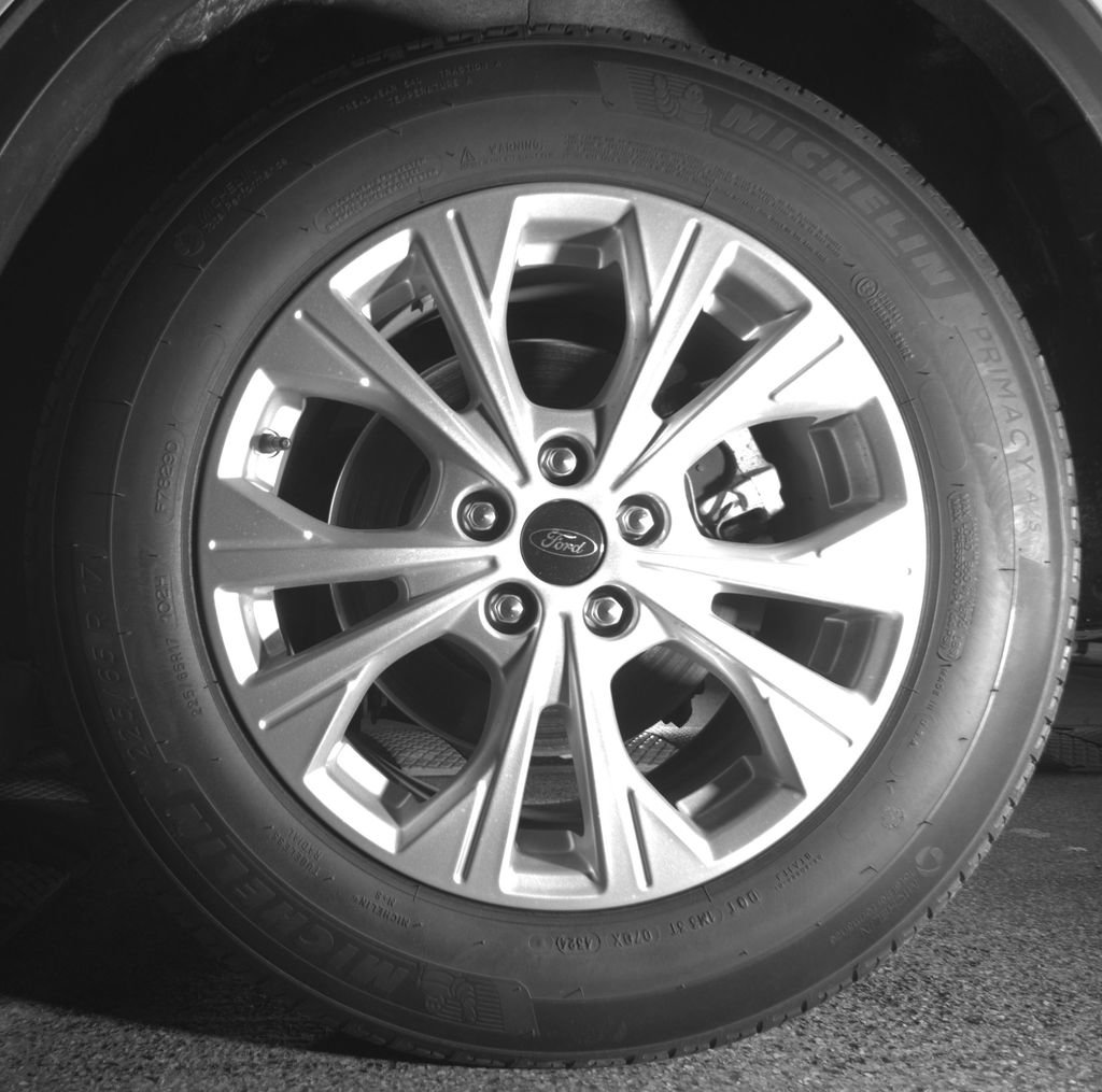 Certified 2025 Ford Escape Active w/ Cold Weather Package FWD image 31