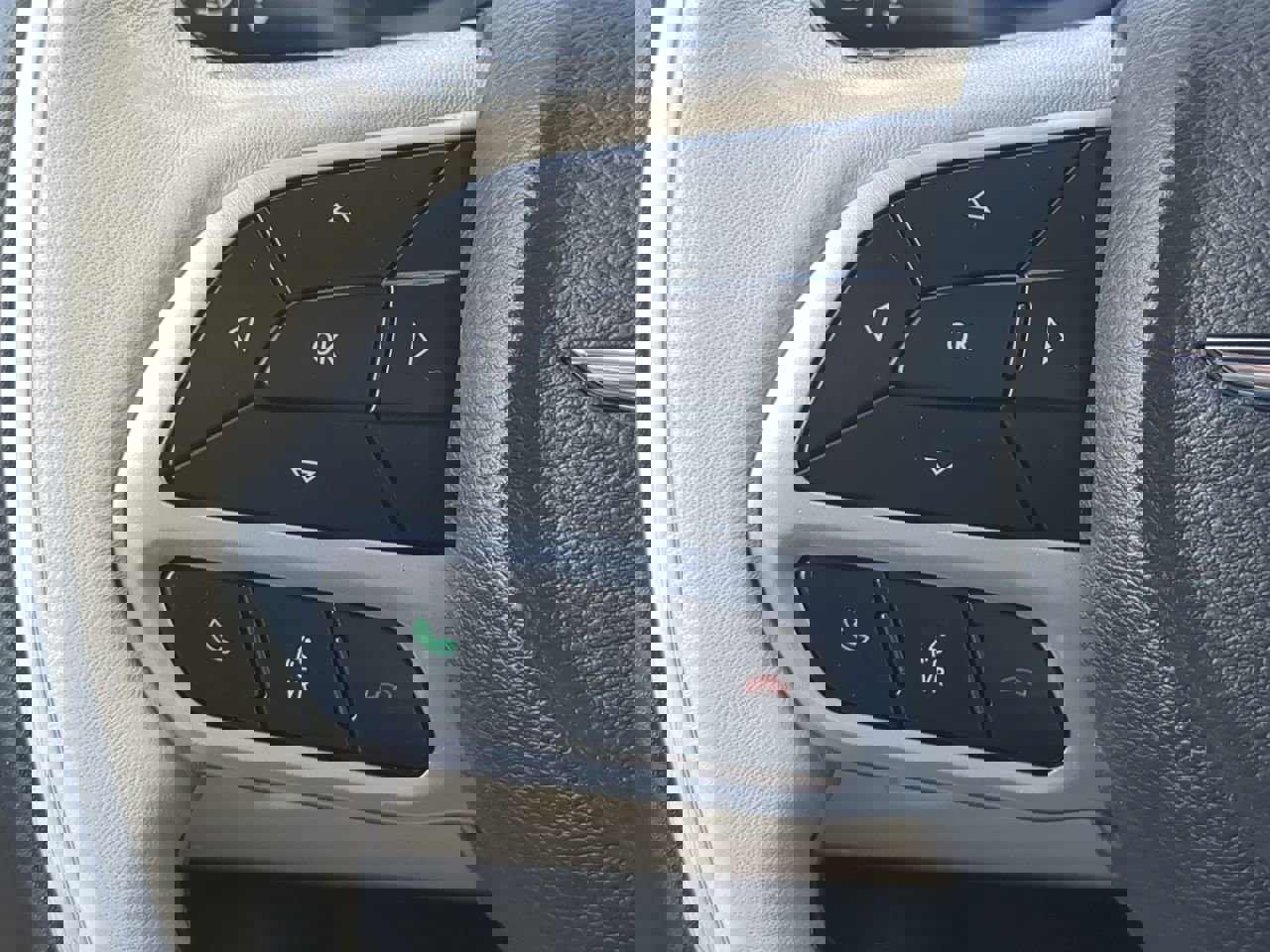 Used 2019 Chrysler Pacifica Limited w/ 8-pass Seating Package image 24