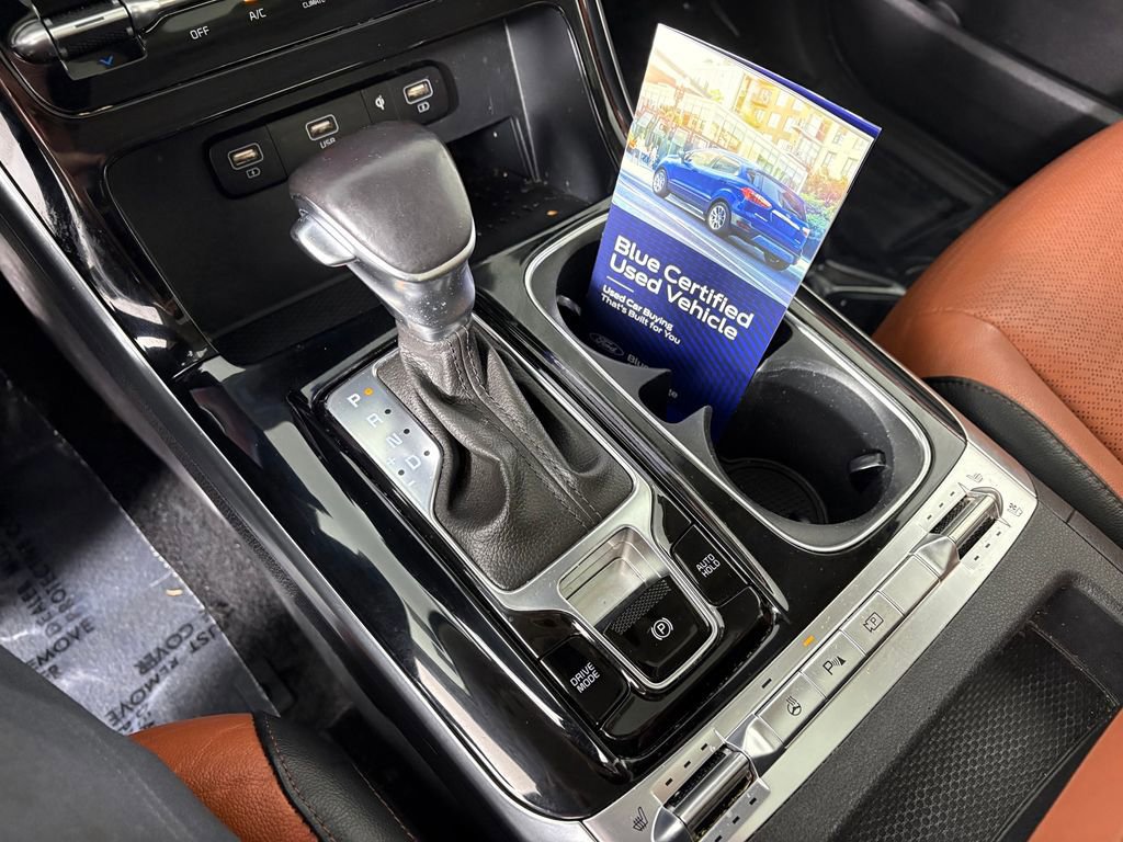 Used 2023 Kia Carnival SX Prestige image 20